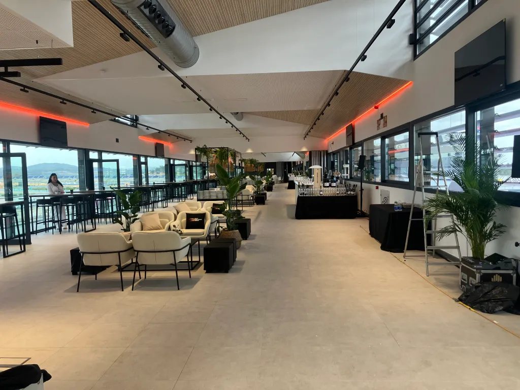Circuito Ricardo Tormo — de gerenoveerde VIP-skybox, Valencia